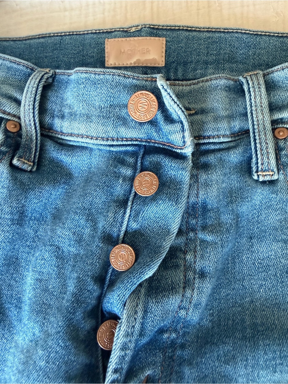 MOTHER Mid-Blue Wide-Leg Denim Jeans - Picture 3 of 6